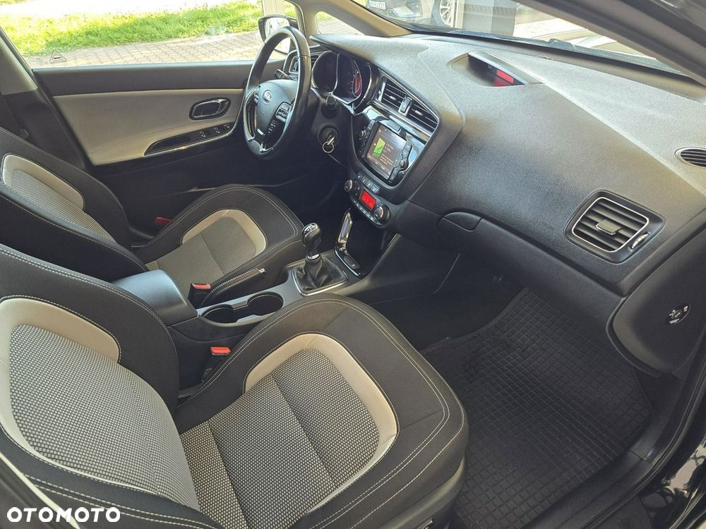 Kia Ceed 1.4 L Business Line - 11