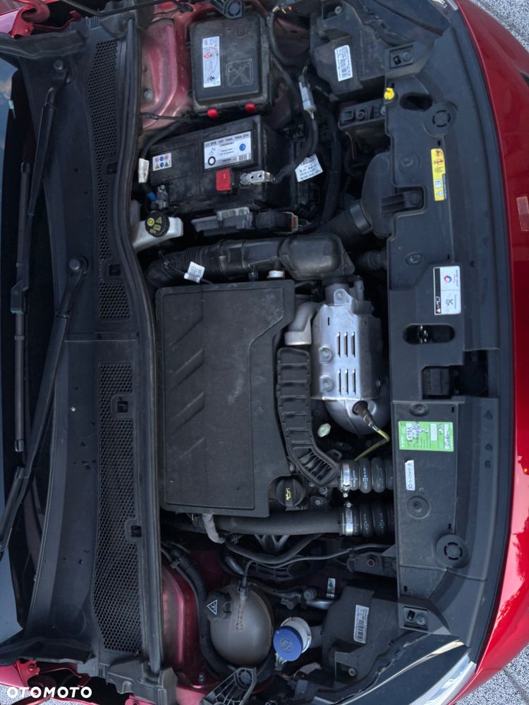 Peugeot 208 1.2 PureTech GT S&S - 20