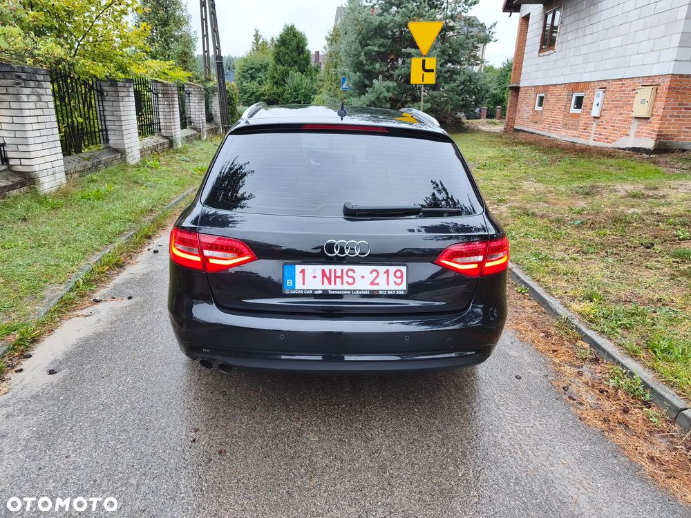 Audi A4 Avant 2.0 TDI DPF Ambiente - 24
