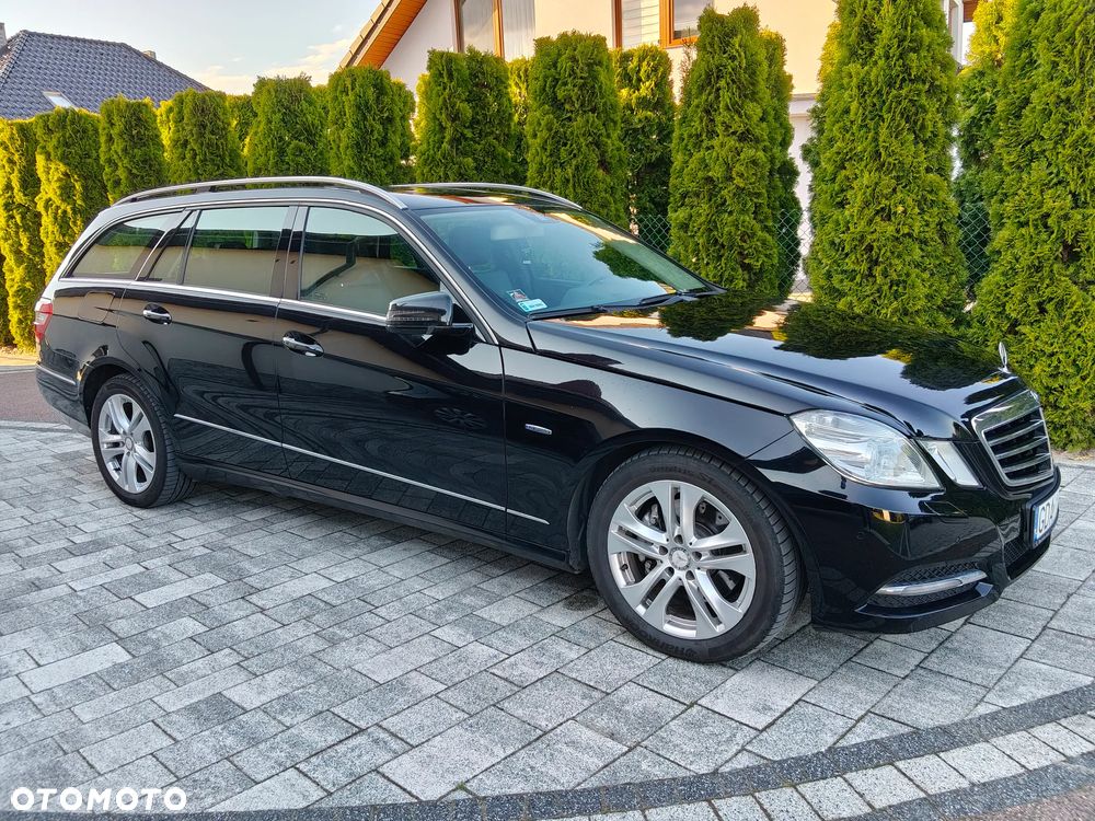 Mercedes-Benz Klasa E 350 CDI BlueEff Avantgarde - 4