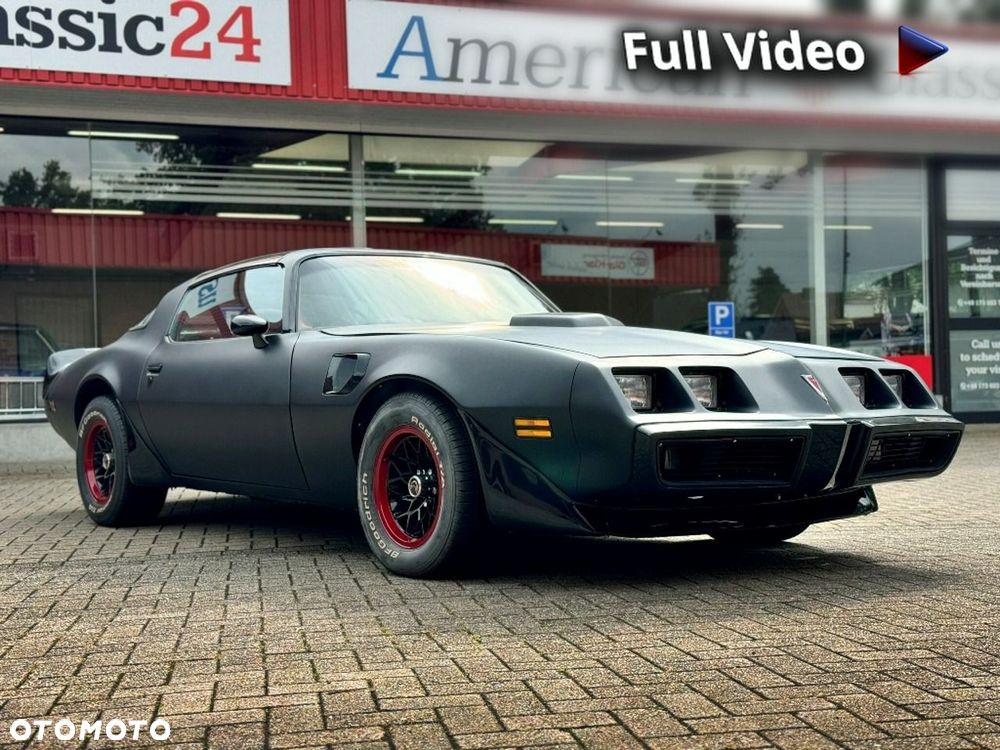 Pontiac Trans Am - 2