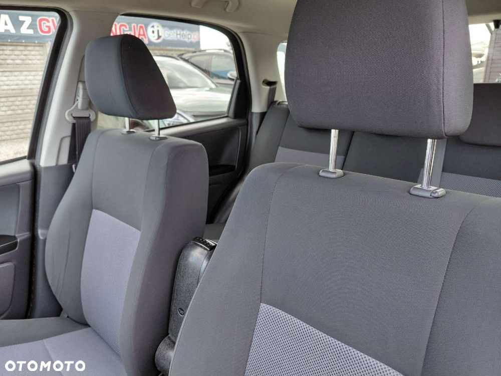 Fiat Sedici - 12