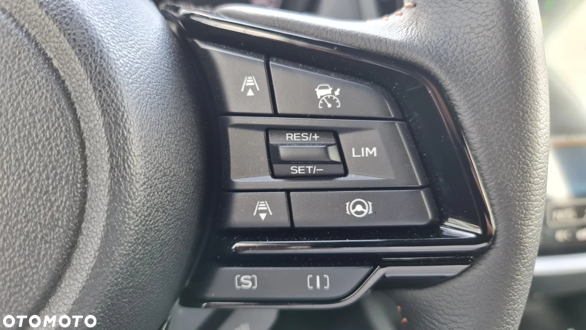 Subaru Forester 2.0i-L Platinum (EyeSight) Lineartronic - 19