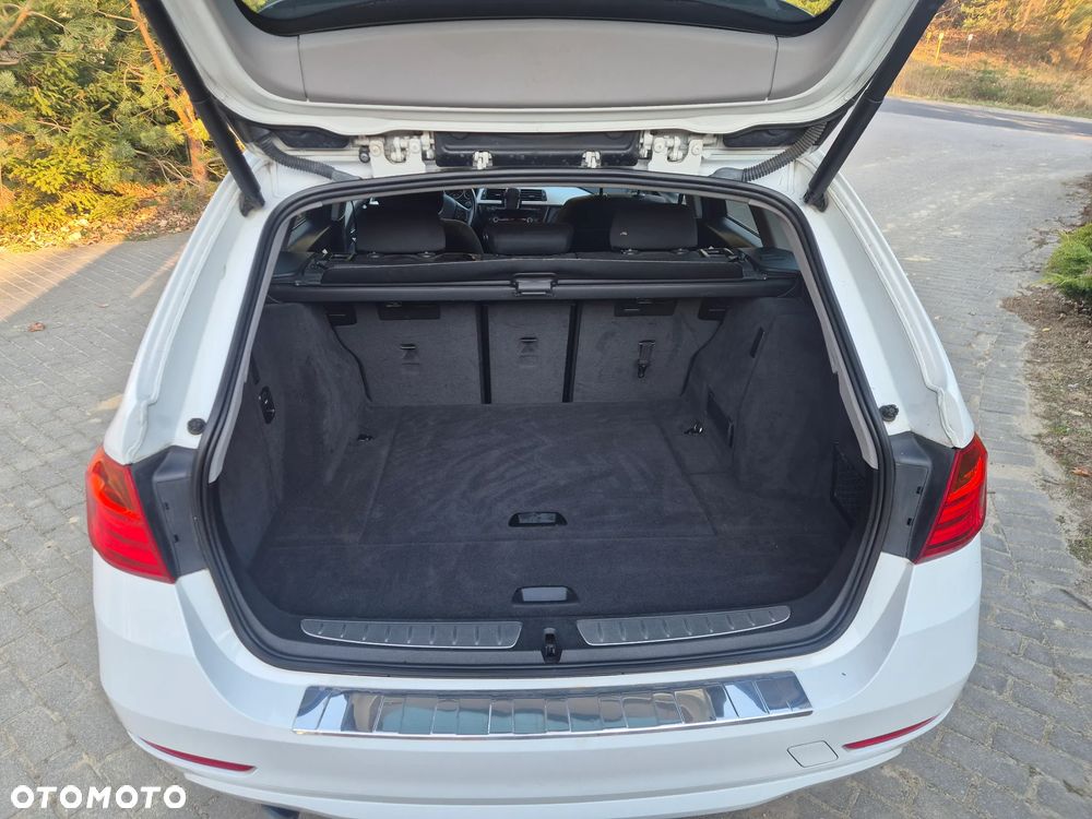 BMW Seria 3 318d DPF Edition Lifestyle - 9