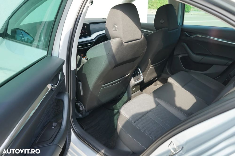 Skoda Octavia 2.0 TSI DSG 4x4 Style - 26