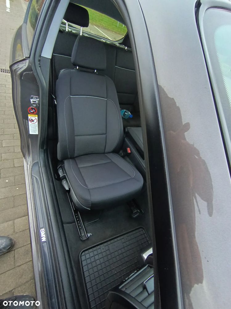 BMW Seria 1 118d DPF - 15