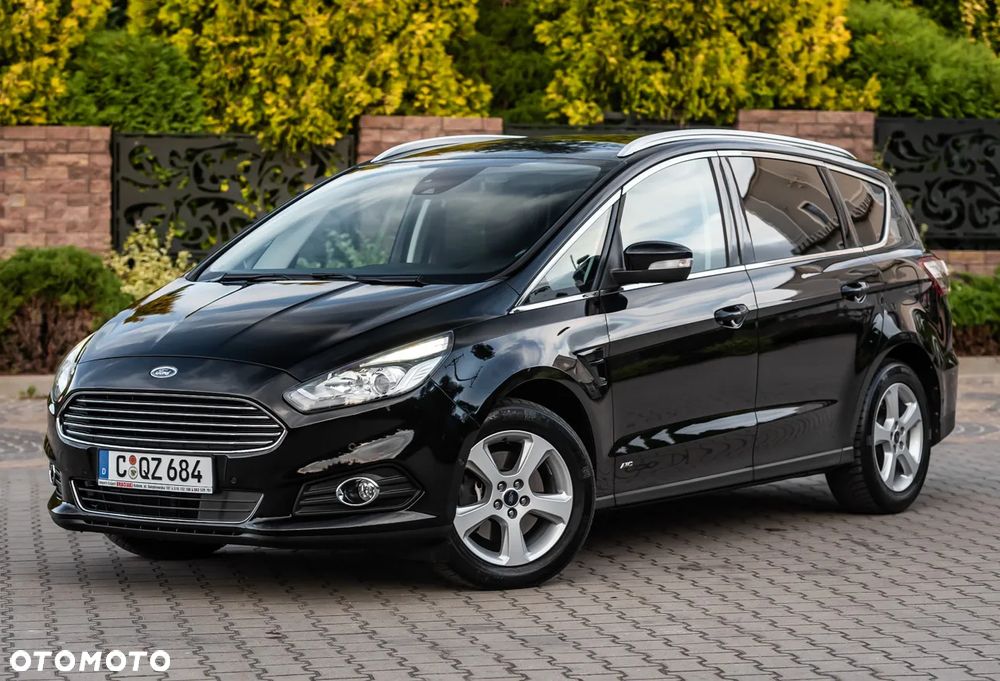 Ford S-Max 2.0 EcoBlue Allrad Titanium - 4