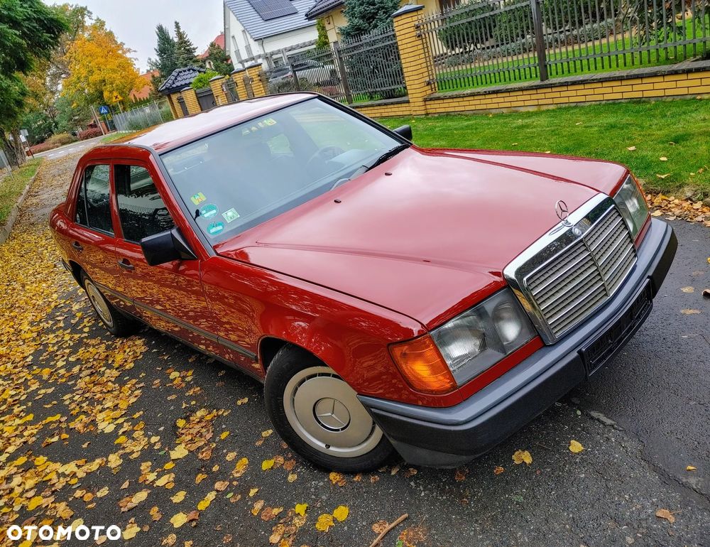 Mercedes-Benz W124 (1984-1993) - 11