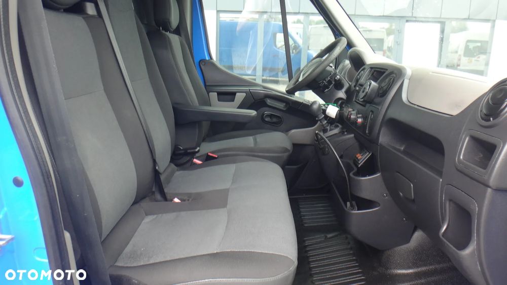 Renault Master - 11