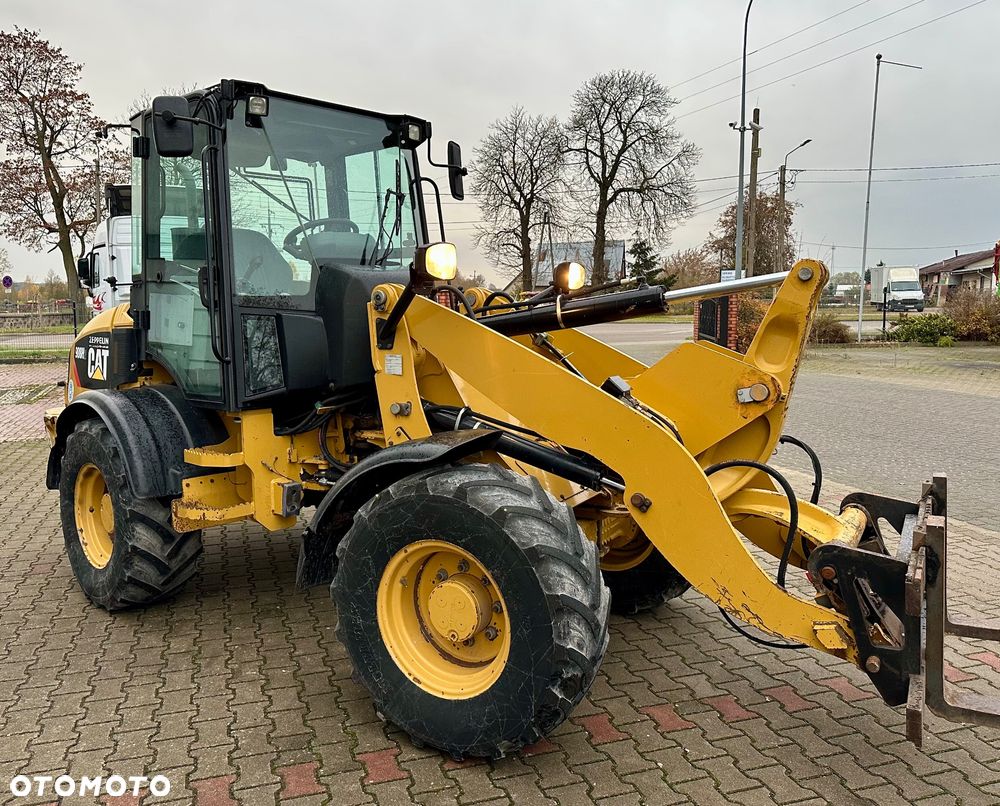 Caterpillar CAT 908 H2 - 3