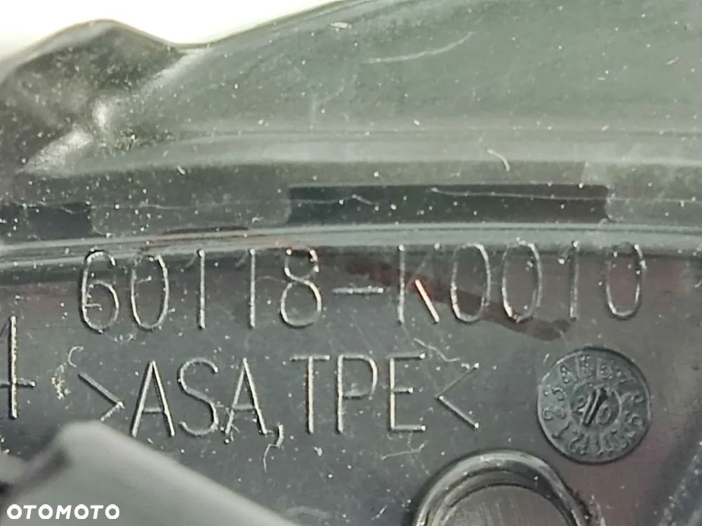 TOYOTA YARIS od 2019r Maskownica Śrub Błotnika Trójkąt Lewa - 5