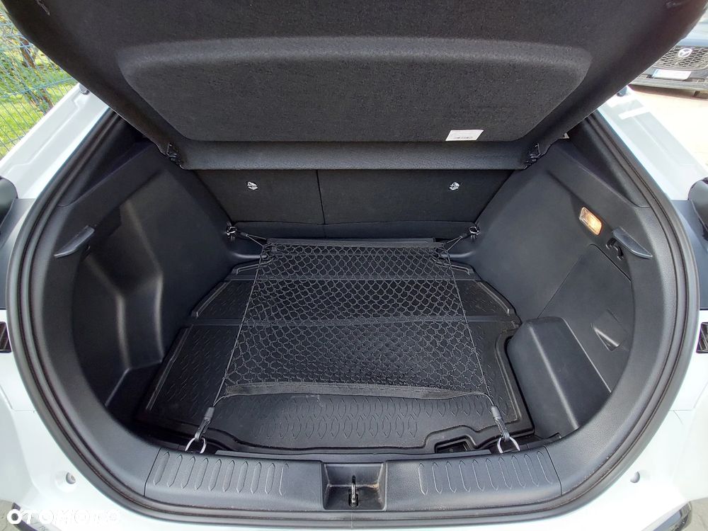 Toyota C-HR 2.0 Hybrid Executive - 16