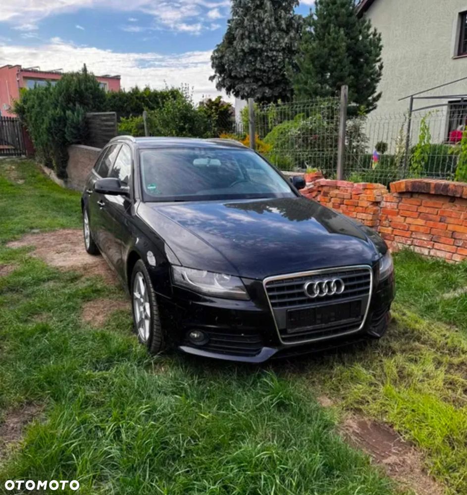 Audi A4 - 1