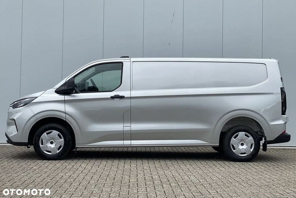 Ford Transit Custom 320 L2H1 Trend 2.0 136KM - 4