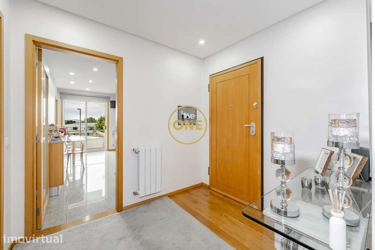 Excelente apartamento T3 mobilado - Grande imagem: 2/31