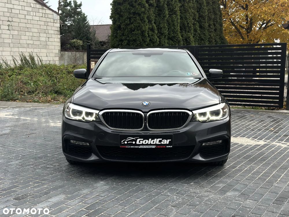 BMW Seria 5 540i xDrive Luxury Line - 2