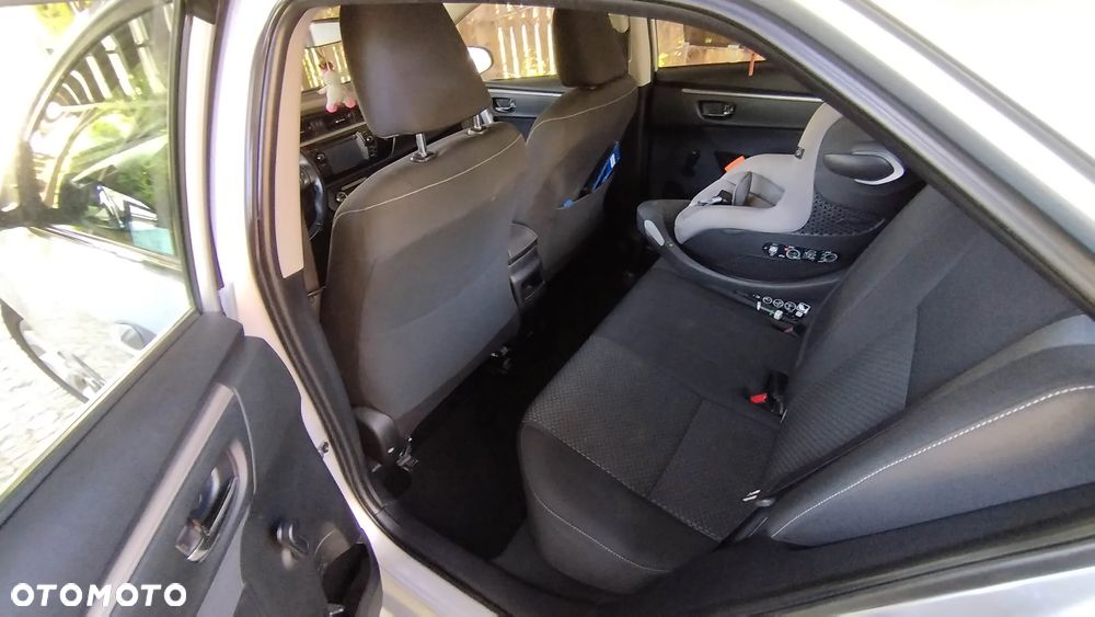 Toyota Corolla 1.6 Premium MS - 12