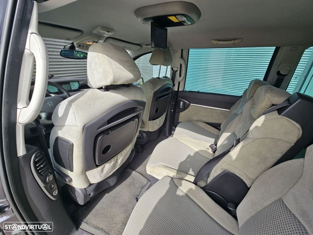 Peugeot 807 2.2 HDi Navteq - 21