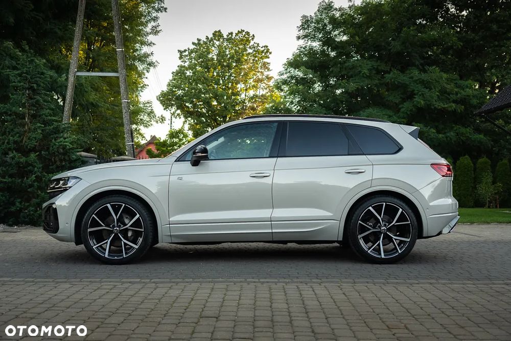 Volkswagen Touareg 3.0 V6 TDI 4Motion DPF Automatik R-Line - 10