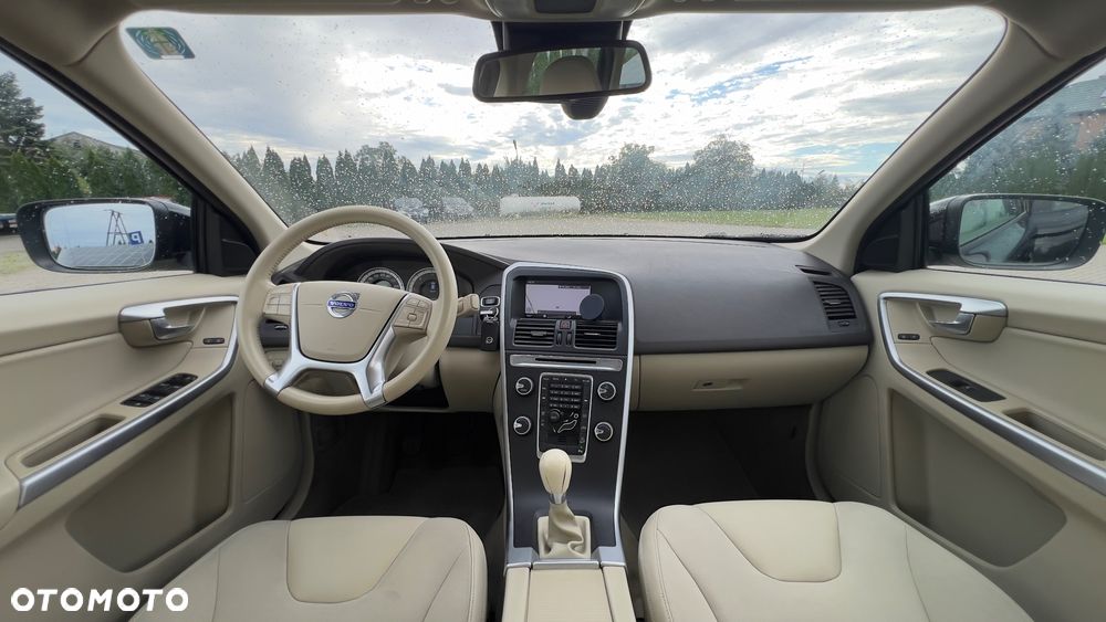 Volvo XC 60 D5 AWD RDesign - 23