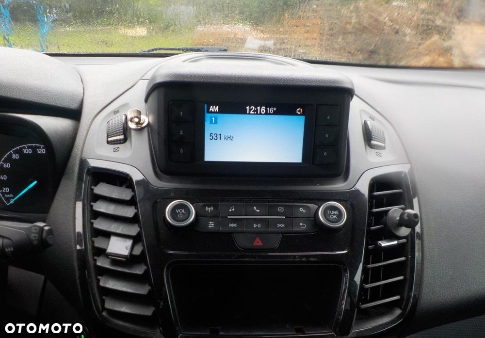 Ford Tourneo Connect - 24