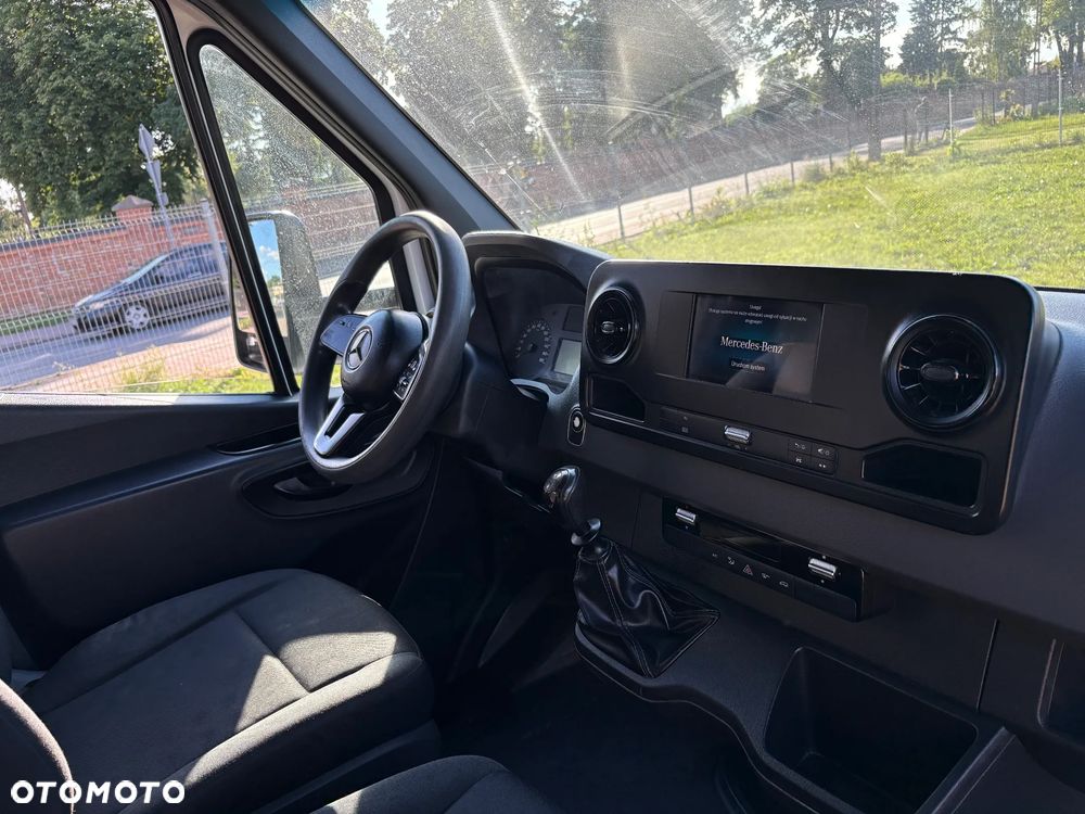 Mercedes-Benz sprinter 516 - 8