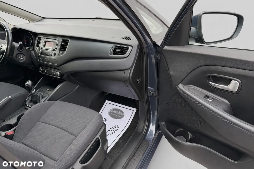 Kia Carens 1.7 CRDi 115 Dream Team Edition - 16