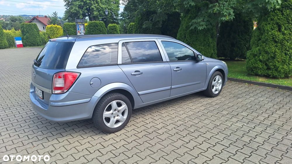 Opel Astra 1.6 Enjoy - 8