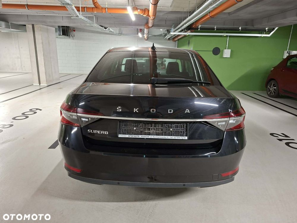 Skoda Superb 2.0 TDI SCR Style - 15
