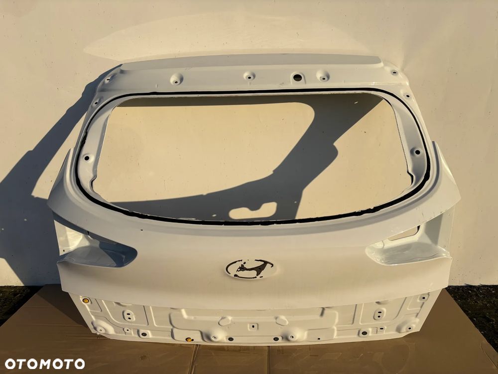 Klapa pokrywa bagażnika Hyundai Tucson III 15- - 1