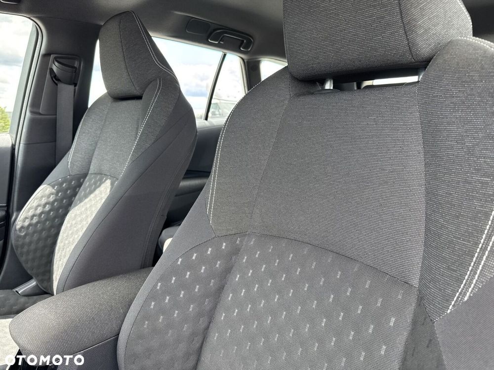 Toyota Corolla 2.0 Hybrid Comfort - 16