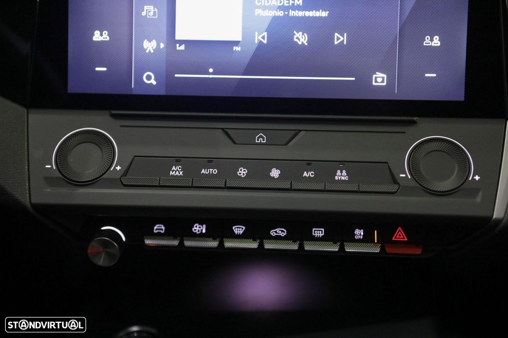 Peugeot 308 1.5 BlueHDi Allure EAT8 - 29