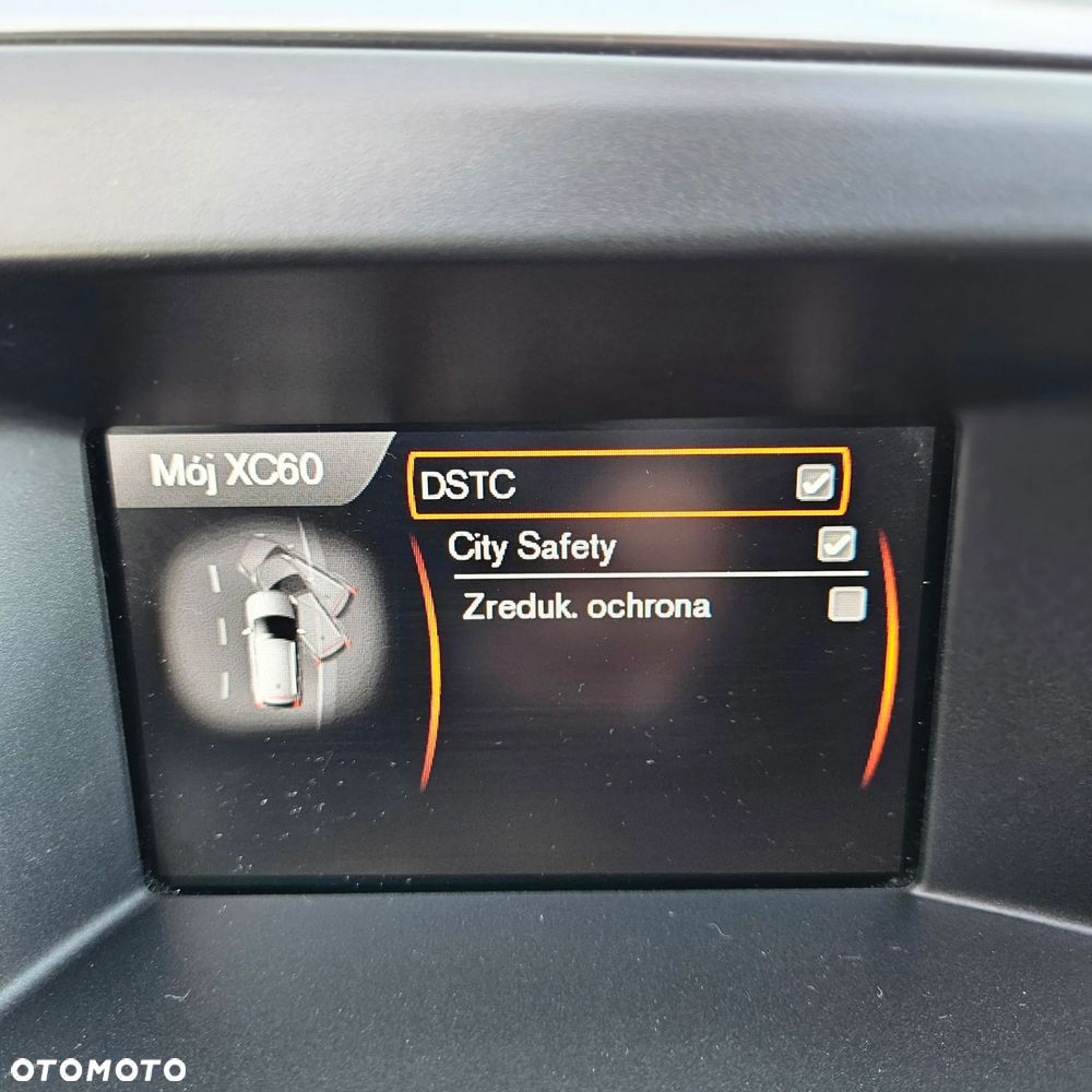 Volvo XC 60 - 24