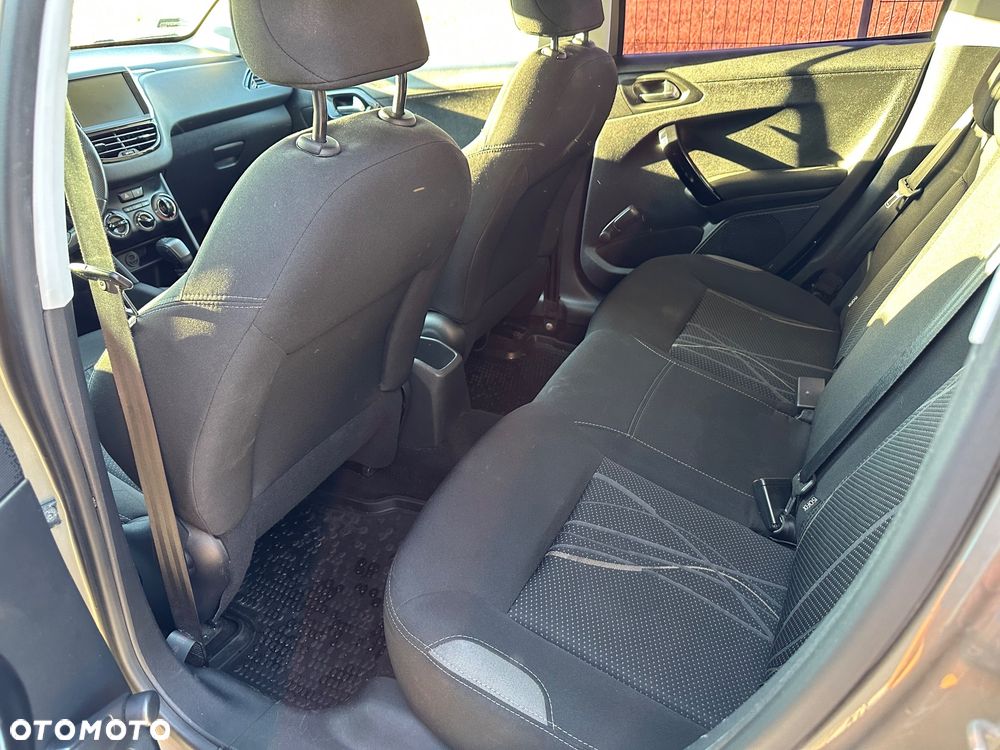 Peugeot 208 1.2 PureTech Active - 6