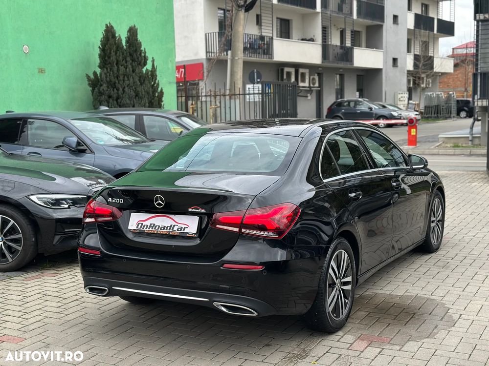 Mercedes-Benz A 200 7G-DCT Progressive - 3