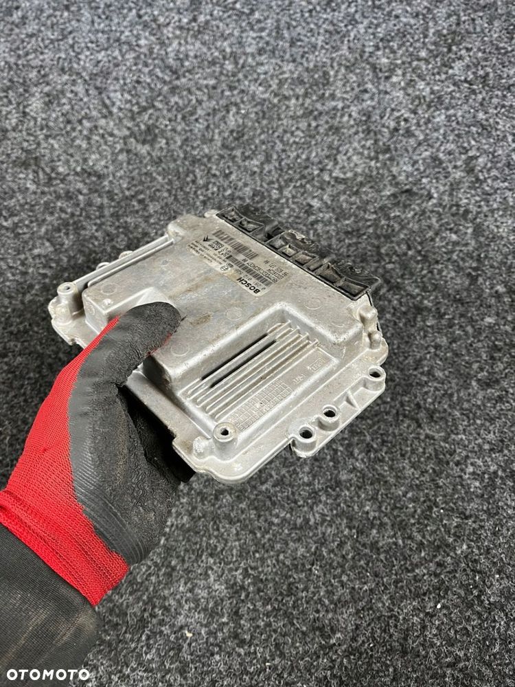 sterownik komputer silnika peugeot 207 1.4 hdi 0281012526 - 9