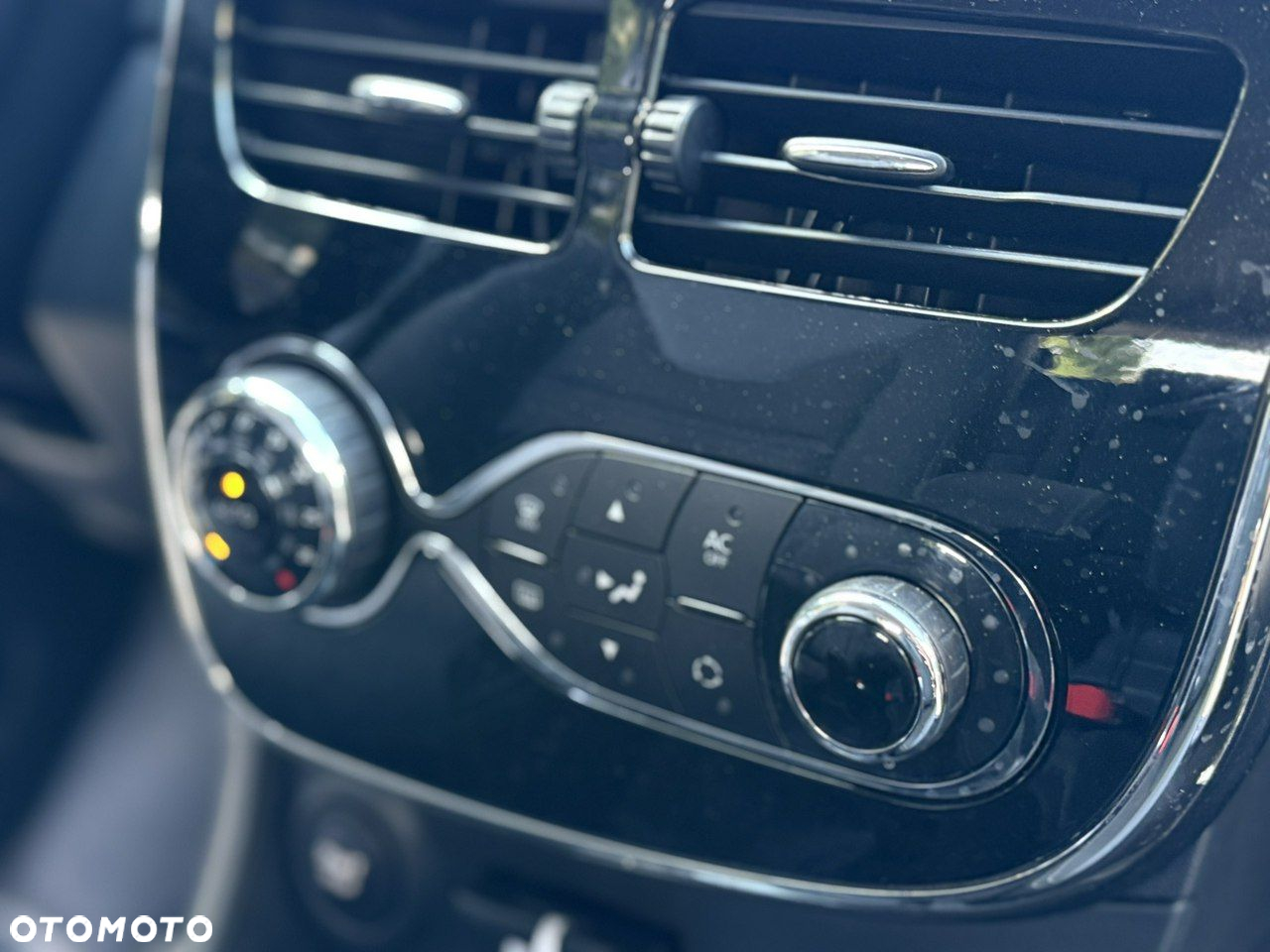 Renault Clio - 20