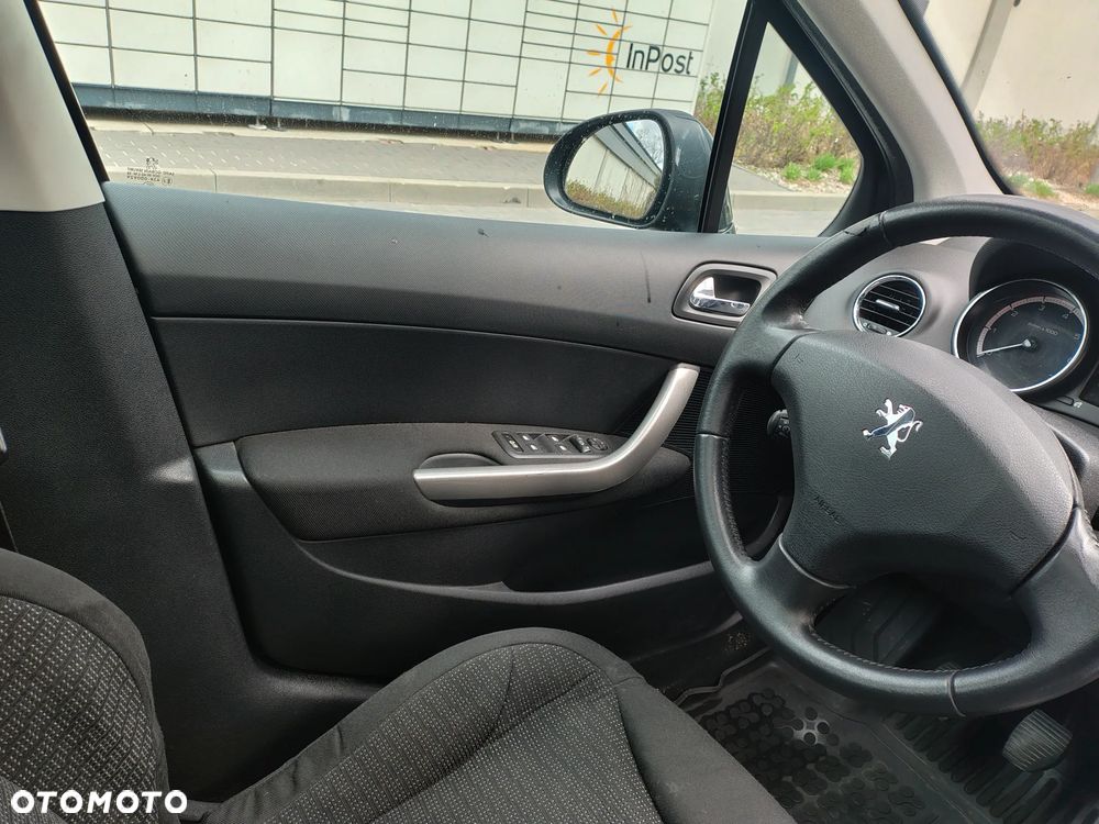Peugeot 308 1.6 Premium - 17