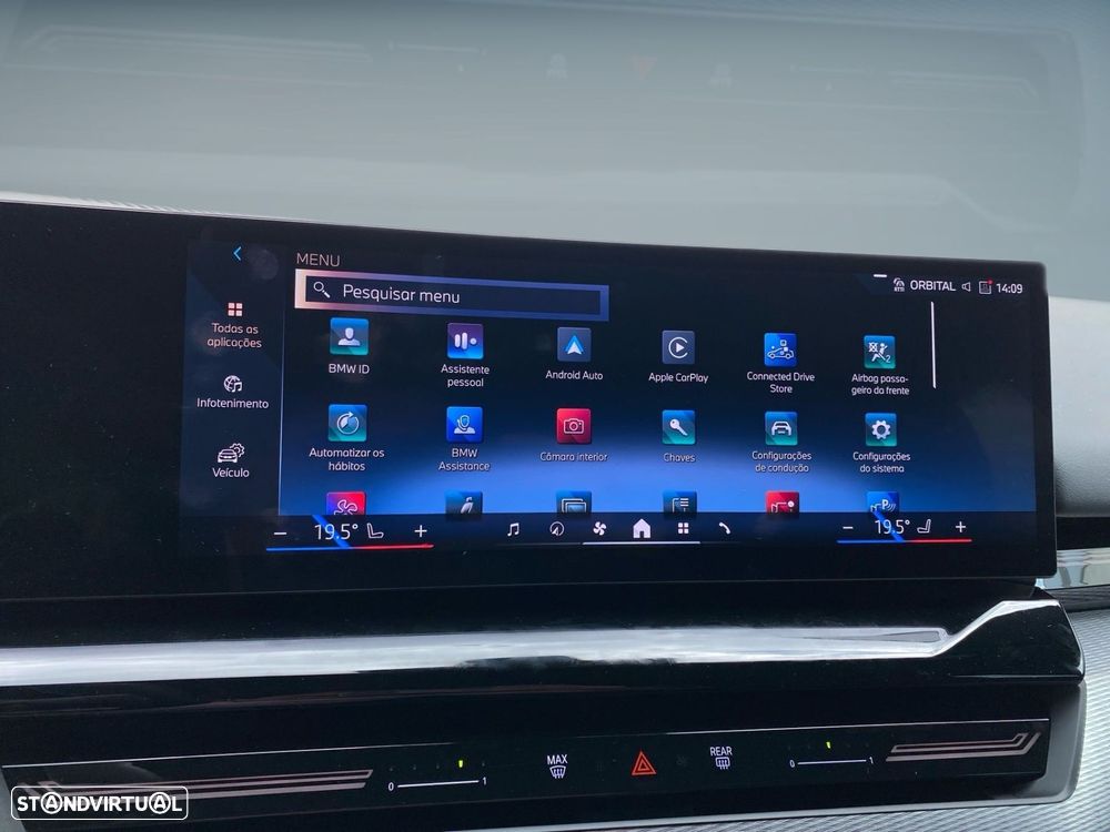 BMW 520 d Pack Desportivo M - 8