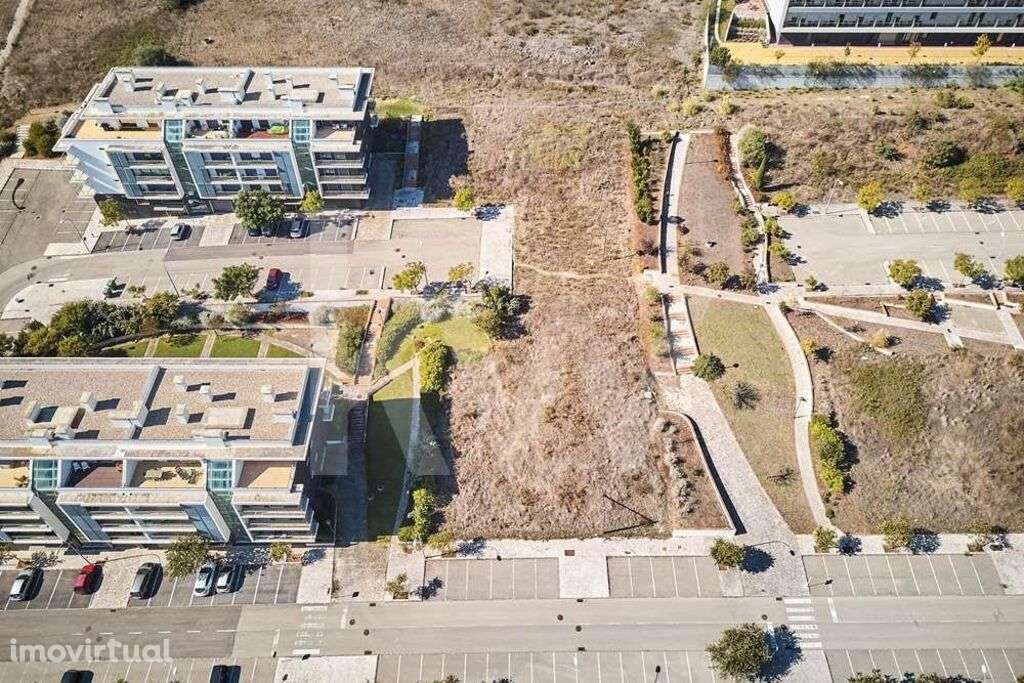 Lote de Terreno com 1707 m2 e ABC de 648 m2 no Oeiras Golf  Residence - Grande imagem: 5/7