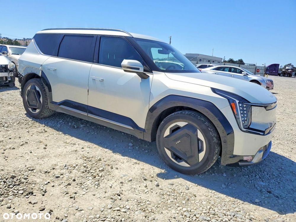Kia EV9 - 5