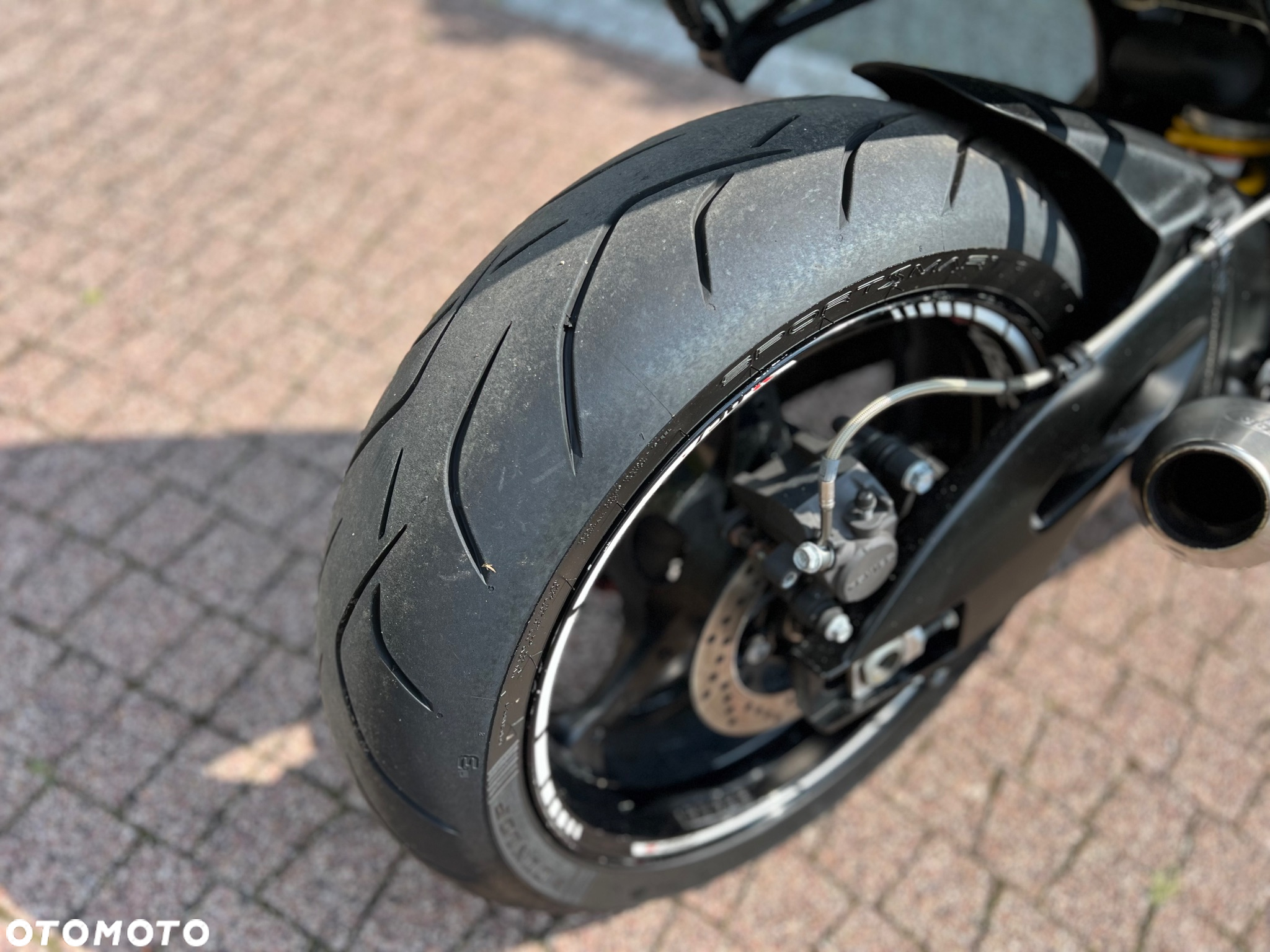 Suzuki GSX-R - 12