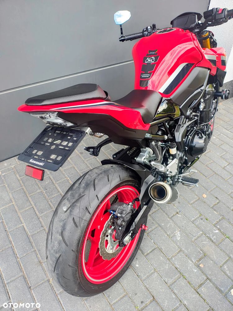 Kawasaki Z 900 - 5