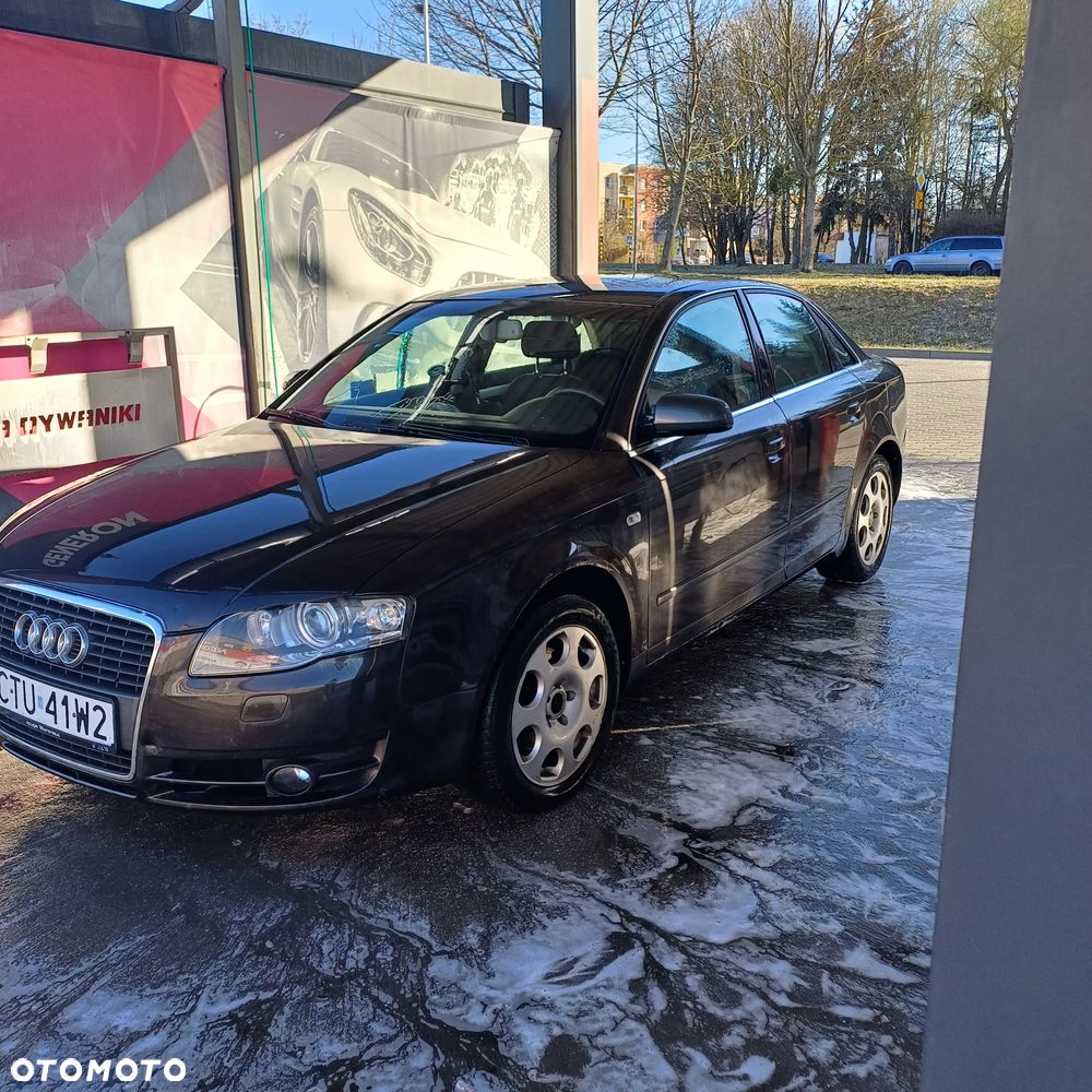 Audi A4 Avant - 4