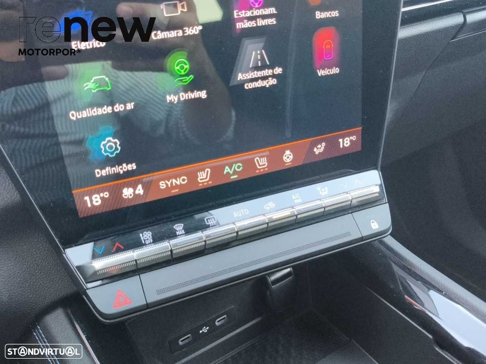 Renault Austral 1.2 E-Tech Techno Espirit - 30
