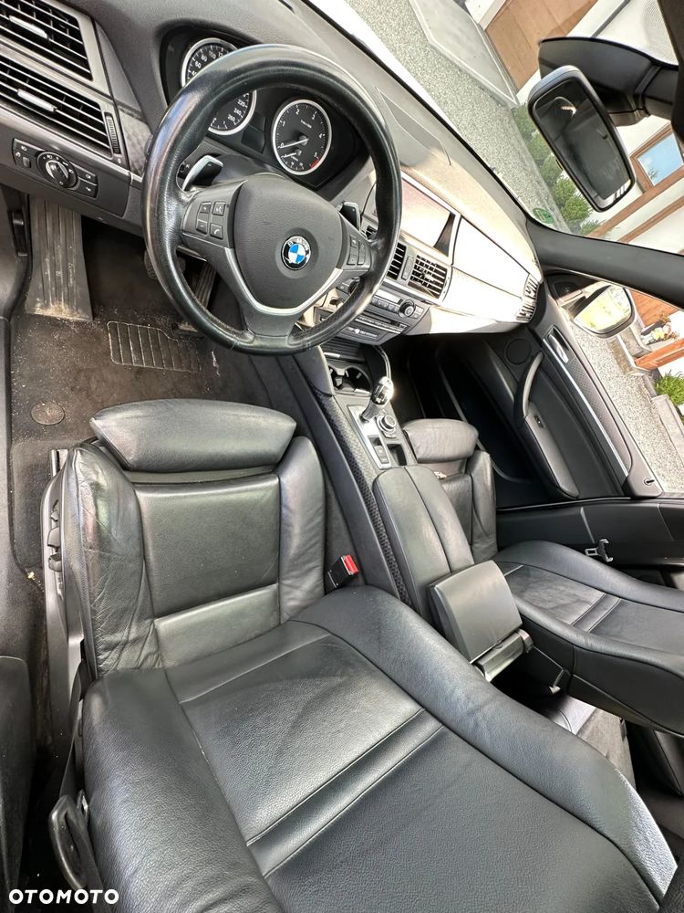 BMW X6 xDrive40d - 10