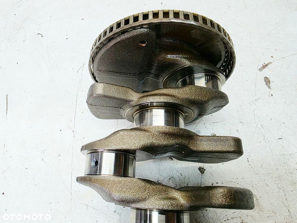 WAŁ KORBOWY AUDI A4 B9 A5 8W VOLKSWAGEN SEAT 2.0 TFSI 06LD 06L105101D 7/26 - 13