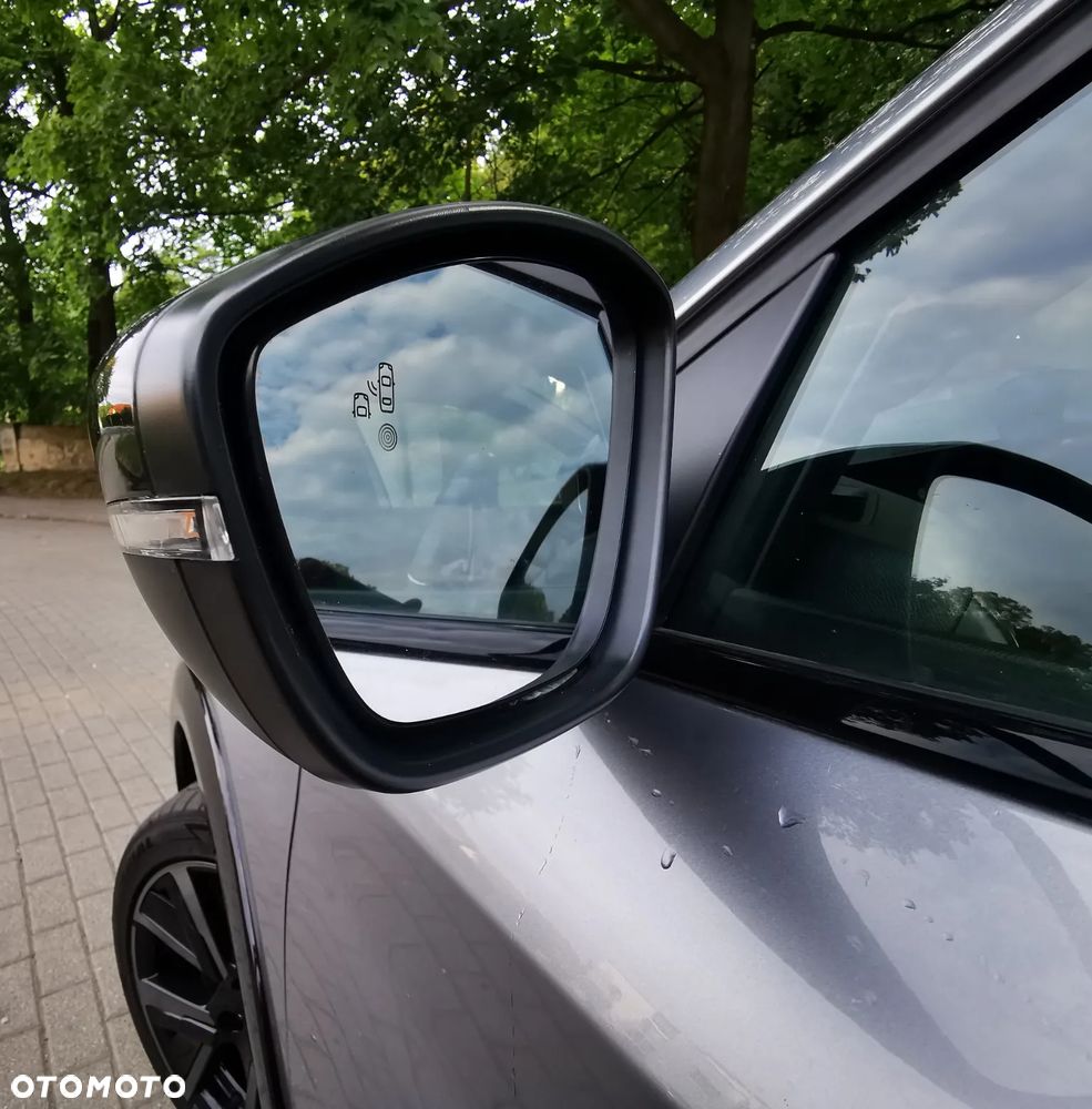Peugeot 208 1.2 T Allure S&S - 14
