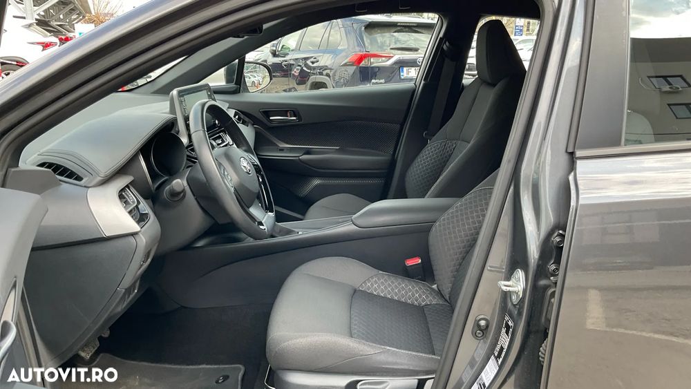 Toyota C-HR 1.8 HSD 122 CP 4x2 CVT Core - 13