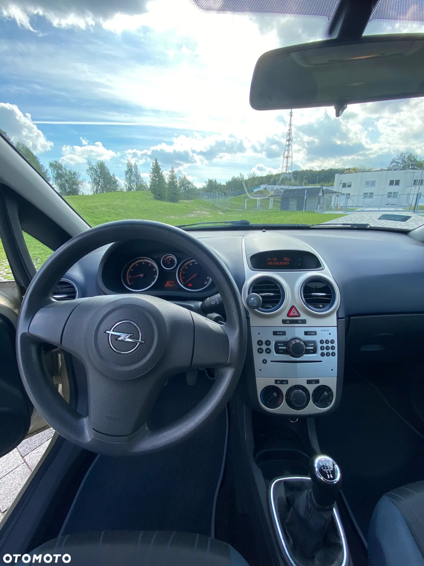Opel Corsa 1.2 16V Cosmo - 12